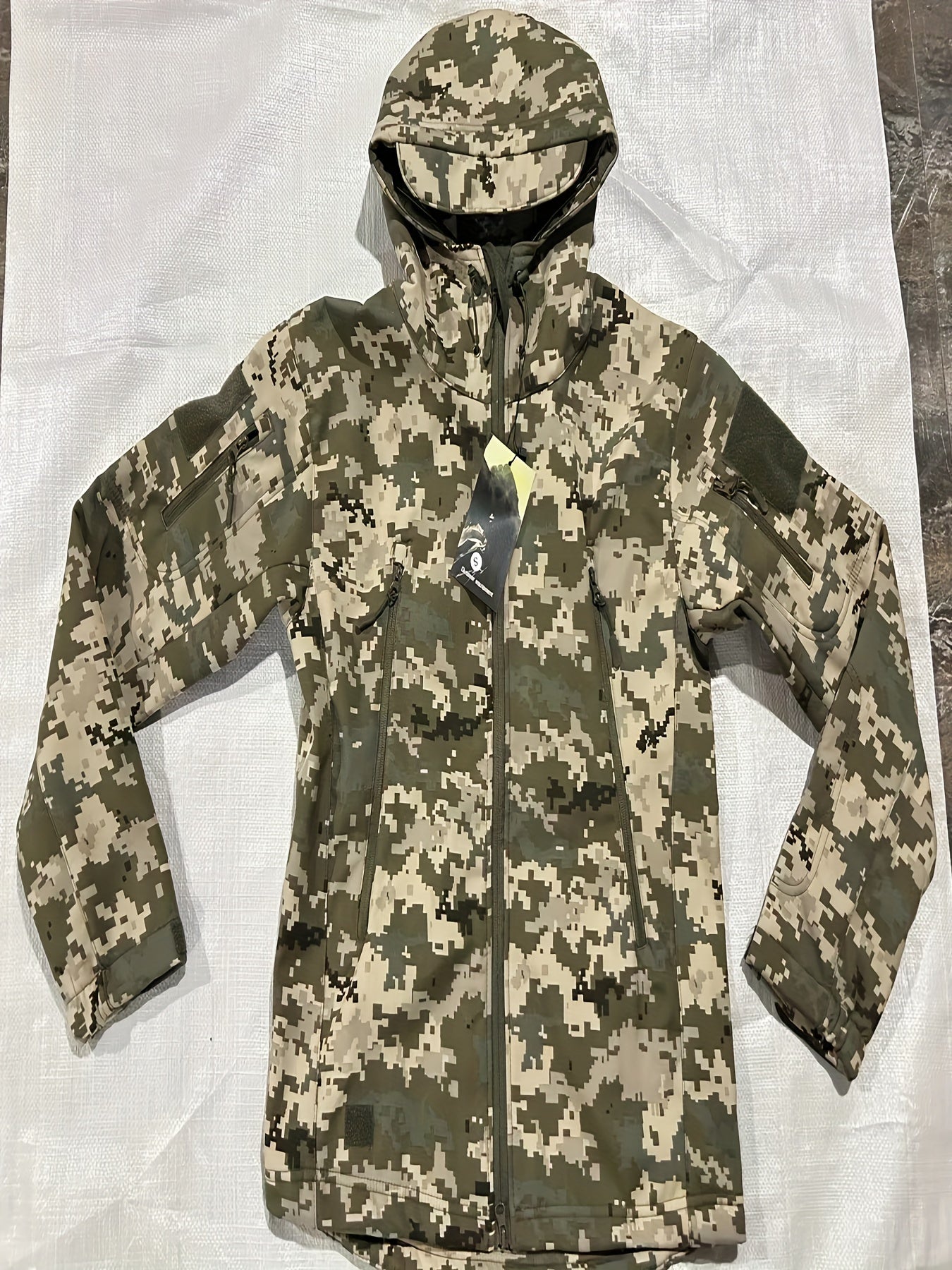 Men'S Camouflage Softshell Jacket with Fleece Lining