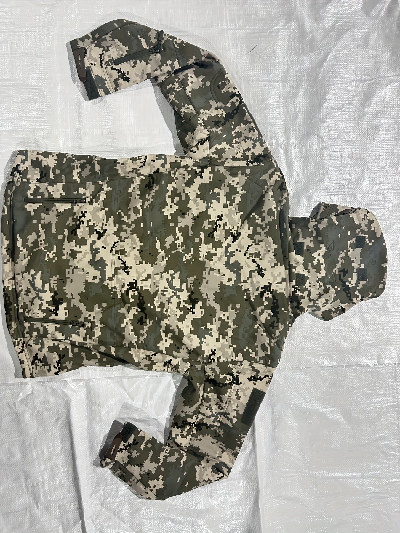 Men'S Camouflage Softshell Jacket with Fleece Lining